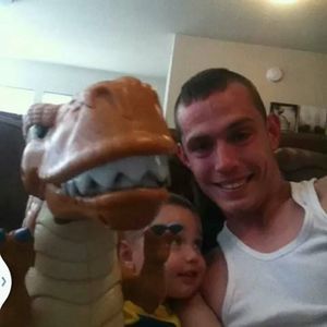 Meet your Posher, Cliff